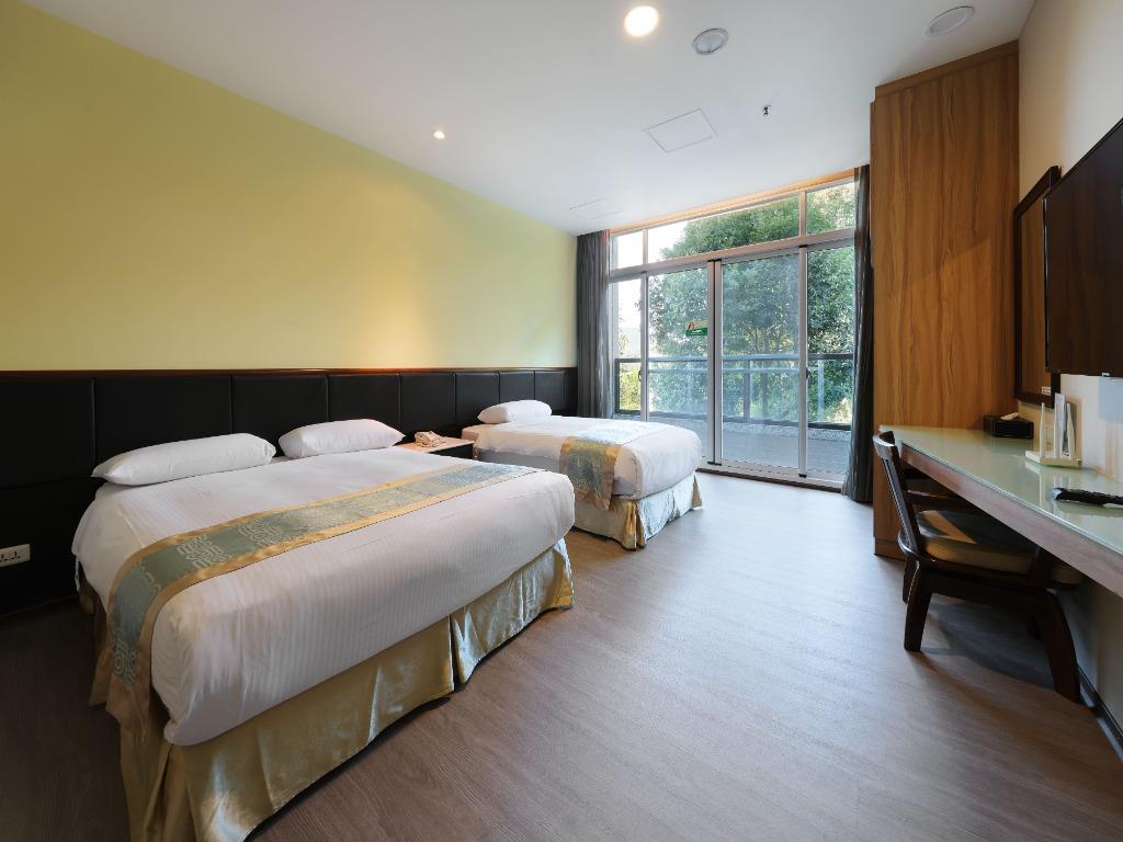 2026精緻三人1024x768-2