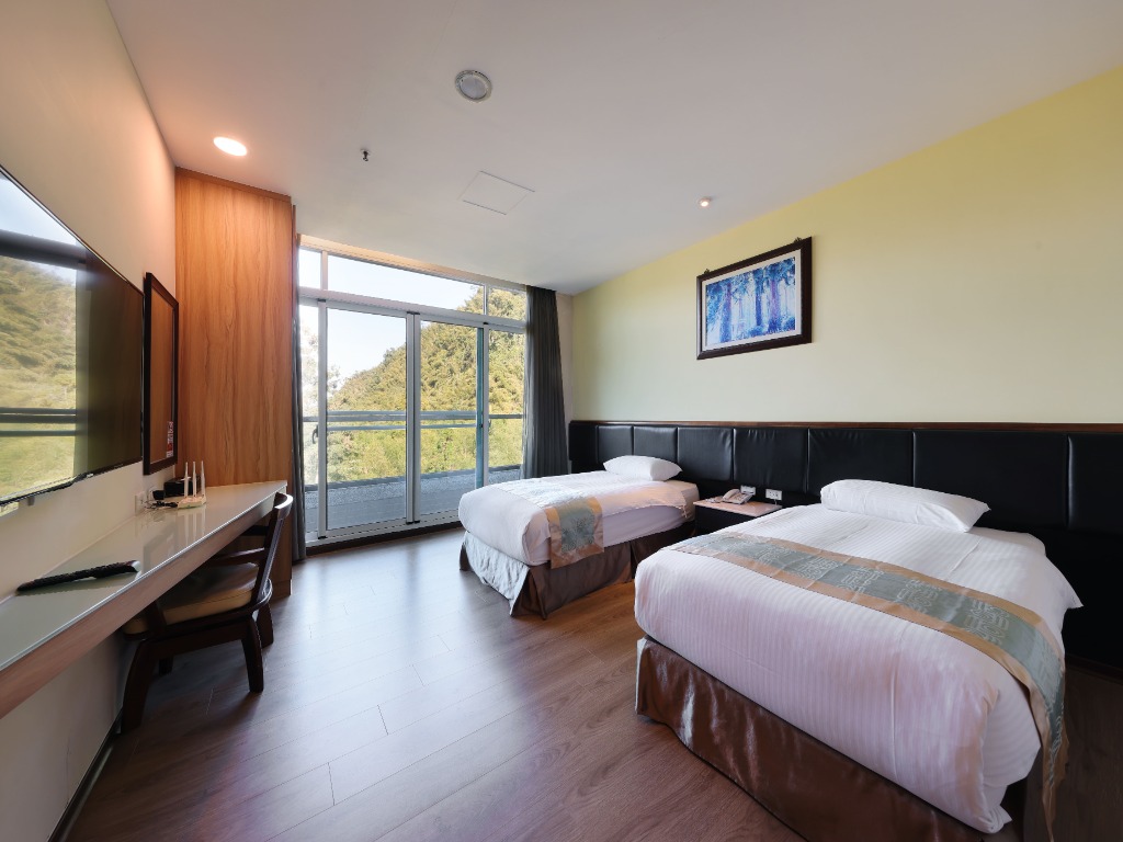 2026精緻三人1024x768-1