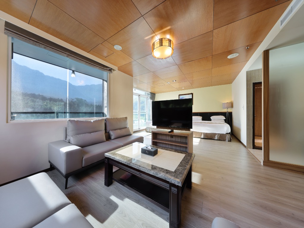 2026豪華四人1024x768-3